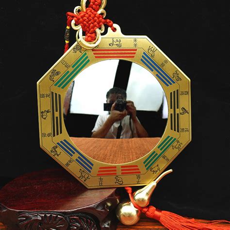 1977生肖蛇 床頭鏡子